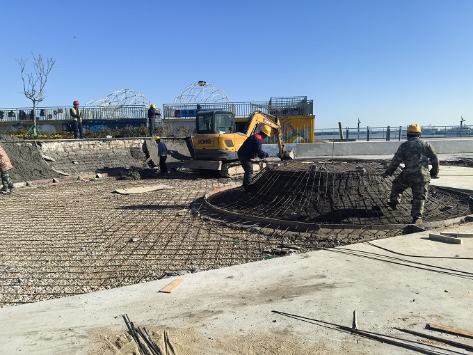 滑板公園施工現(xiàn)場 滑板公園施工現(xiàn)場